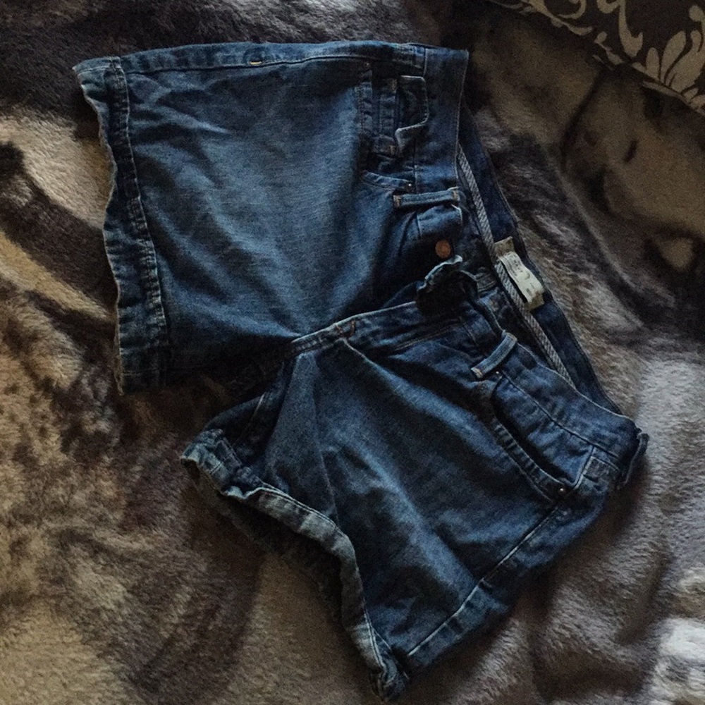 Old navy shorts